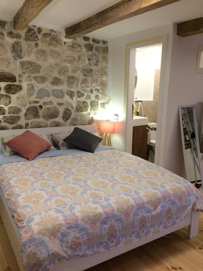شقة Chic & Stylish With Seaview-Terrace - Kotor Indah المظهر الخارجي الصورة